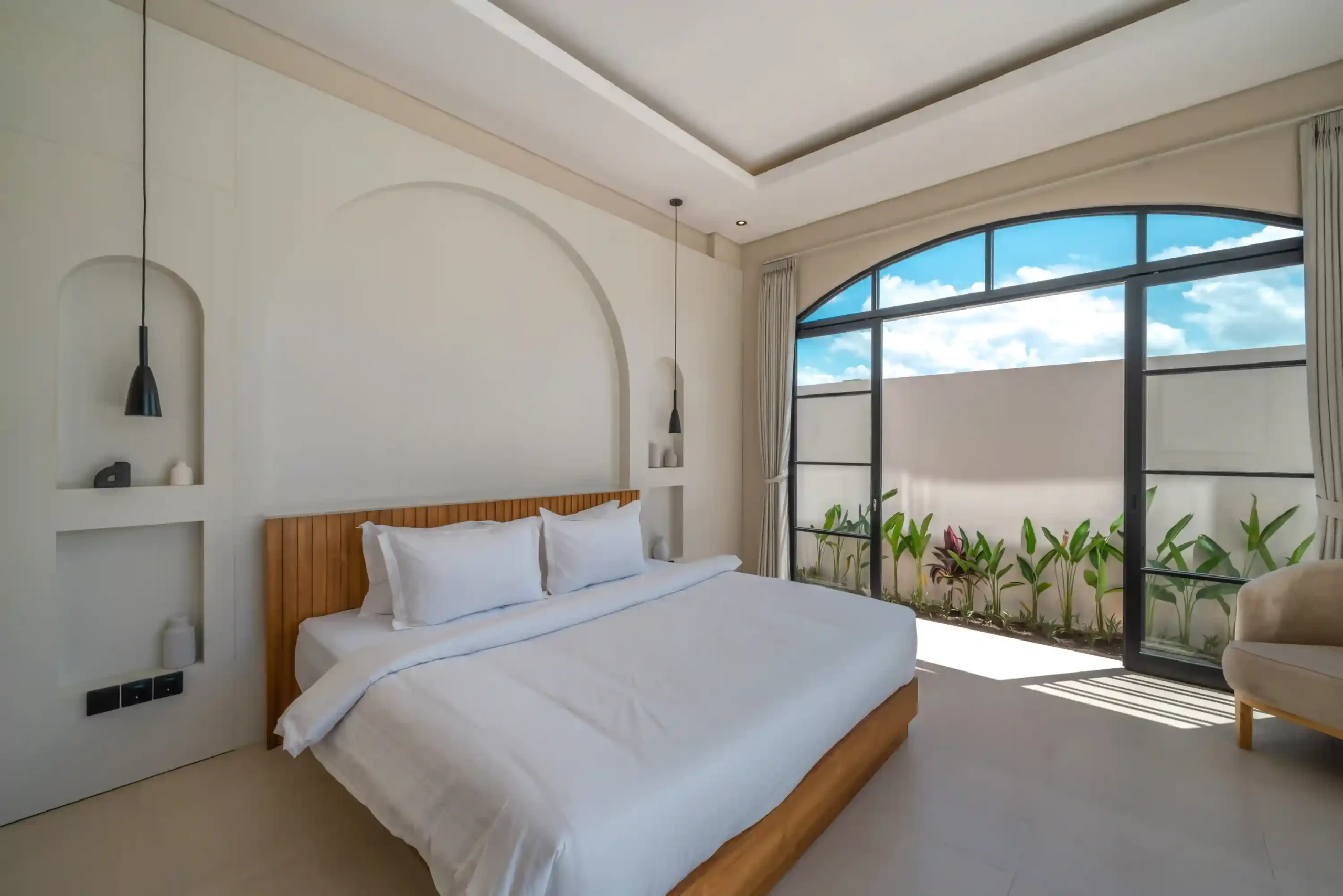 luxury-bedroom-Bali-Mansion