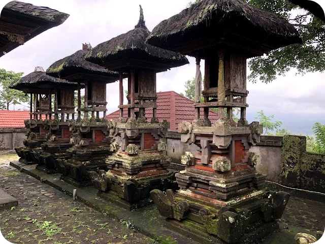 bukit temple