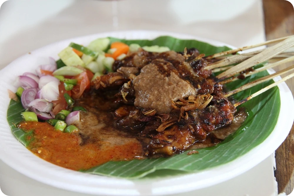 sate ayam Bali