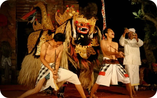 A Guide to Bali’s Traditional Dance Performances 12 barong and kris
