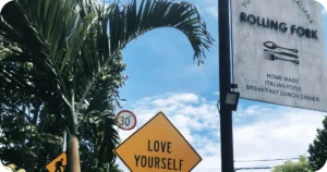 Rolling Fork Padang Padang roadside sign advertising homemade Italian food